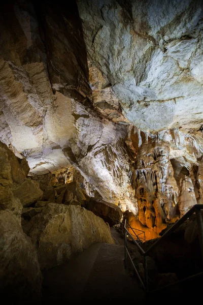 Underjordisk tunnel i Krim — Stockfoto