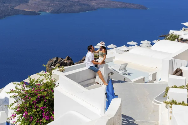 Parejas felices en Grecia — Foto de Stock