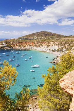 Cala dhort Balear Adaları