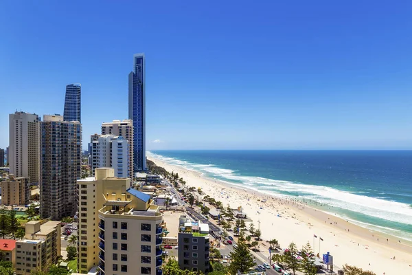 Sunny view of Surfers Paradise — Stock Photo, Image