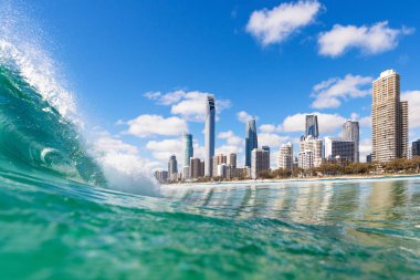 Surfers Paradise Gold Coast su görüntülemek