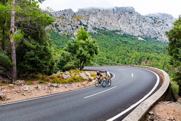 Cyclistes Montant Puig Major Majorque Espagne — Photo