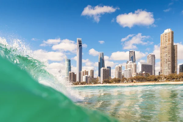 Vista dall'acqua del Surfers Paradise sulla Gold Coast — Foto Stock