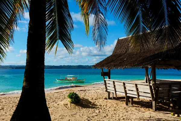 Cabane Plage Sur Une Île Tropicale Vierge Des Philippines Midi — Photo