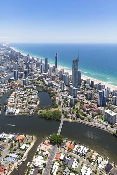 Vista Aérea Vertical Del Soleado Paraíso Los Surfistas Gold Coast — Foto de Stock