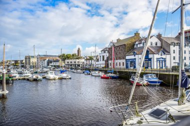 Isle of Man'ın küçük kasaba bağlantı noktası