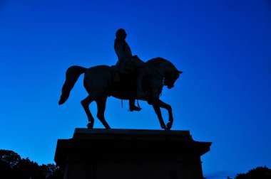Oslo, Norveç'te Norveç kralı Carl Johan XIV heykeli