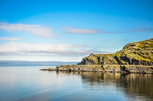 来自挪威的岩石海岸的美丽的风景 — 图库照片