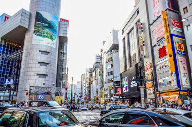 Tokyo, Japonya: Dükkan ans mağazaları Shibuya alanında, Japonya moda merkezlerinden biri