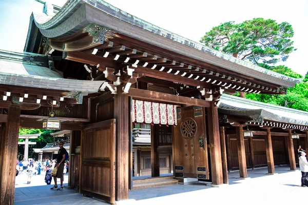 Tokyo, Japonsko: Japonský styl brány do svatyně Meidži v Shibuya, Tokio — Stock fotografie