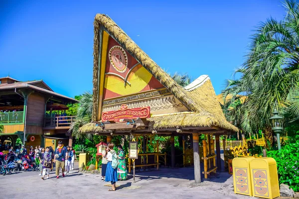 CHIBA, JAPAN: Polynesian Terrace Restaurant in Tokyo Disneyland — Stock Photo, Image