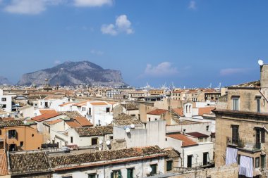Evler, kiliseler ve binalar - Sicilya, İtalya ile Palermo şehir manzarası, görüntüleme