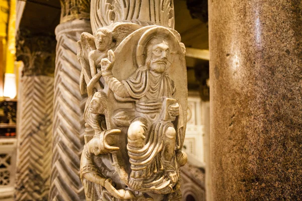 Detail Svícen Kapli Capella Palatina Uvnitř Palazzo Dei Normanni Palermo — Stock fotografie