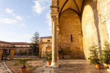 Cefalu, Sicilya, İtalya (Avrupa bir Unesco Dünya Mirası Duomo di Cefalu katedralde cephe)