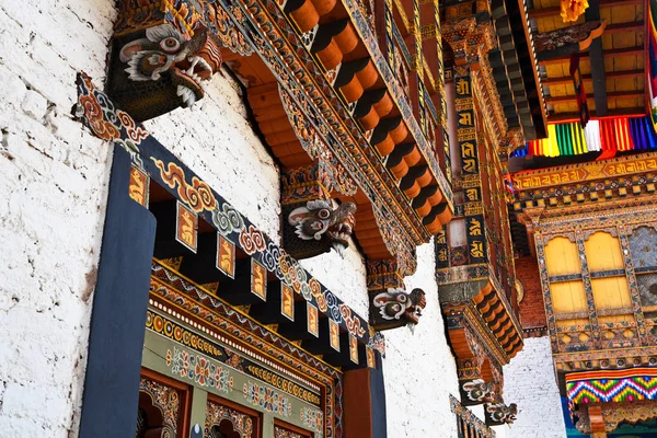 Fachada decorada del monasterio de Punakha Dzong en Punakha, Bután (Asia ) —  Fotos de Stock