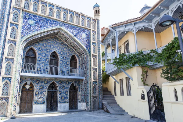 Fachada de la mezquita de Juma en el casco antiguo (distrito de Abanotubani), Tiflis, Georgia (Europa ) —  Fotos de Stock