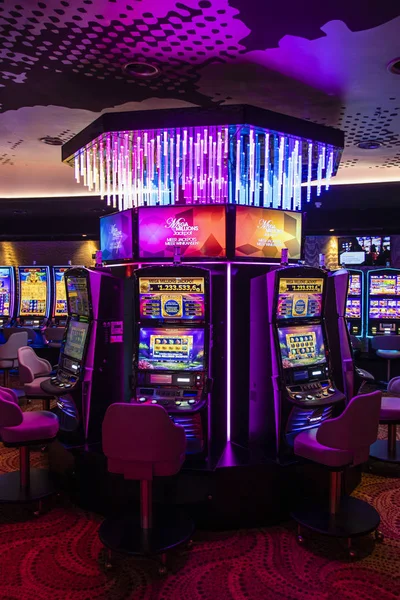 荷兰卡西诺的Mega million Jackpot slot machine 图库照片