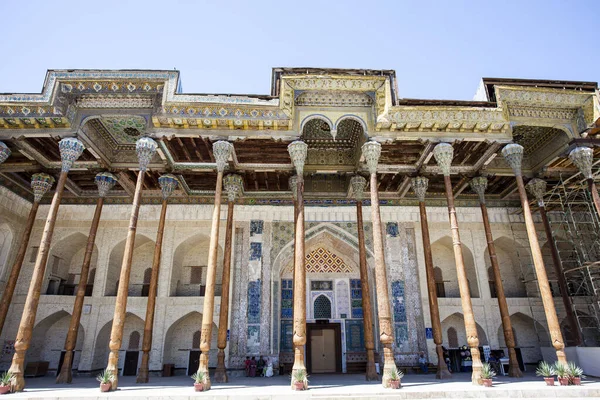 Фасад Мечети Боло Хауз Бухаре Узбекистан Центральная Азия — стоковое фото