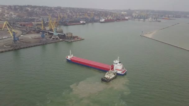 Aerial shot of big ship in sea — Stock Video