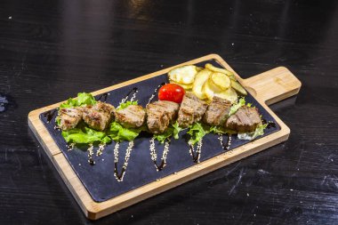 Lezzetli ve güzel dizayn edilmiş yemekler.