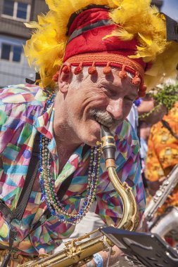 Honkfest saksafon müzisyen