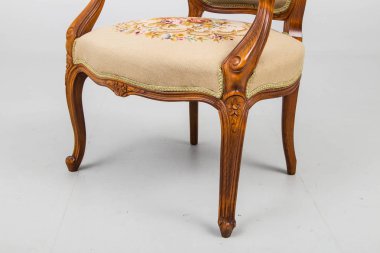 Antika koltuk sandalye