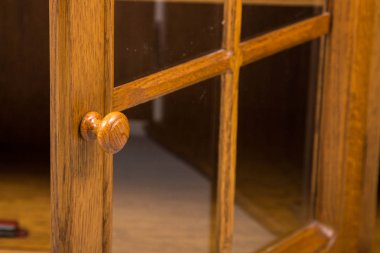 Commodes antique oldened