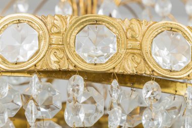 Asılı avizeler lambalar zemin lambaları yakmak