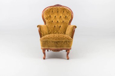 Gölgeler ile antika deri koltuk