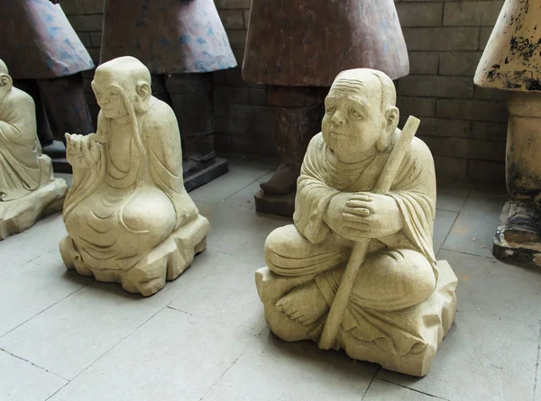Kil rakam bir Budist rahip, Xian, China