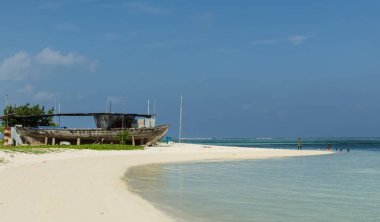 Maldivler Kasım, 2017: Tropikal plaj Maafushi Adası, Maldivler, Hint Okyanusu. Tatil hedef