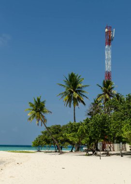 Maldivler Kasım, 2017: Pitoresk küçük tropik Gulhi ada Hint Okyanusu, Maldivler