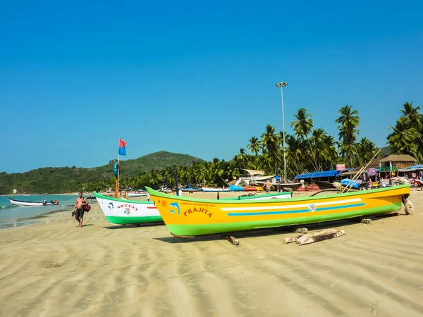 Goa Índia Fevereiro 2011 Barcos Pesca Praia Palolem Fundo Palmeiras — Fotografia de Stock