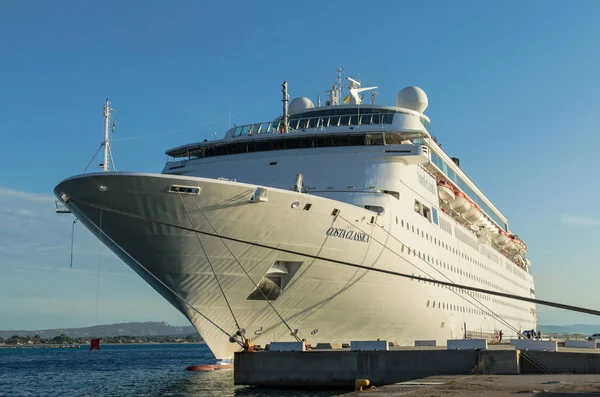 Katakolo Griechenland Oktober 2017 Costa Neoclassica Kreuzfahrtschiff Ankert Hafen Von — Stockfoto