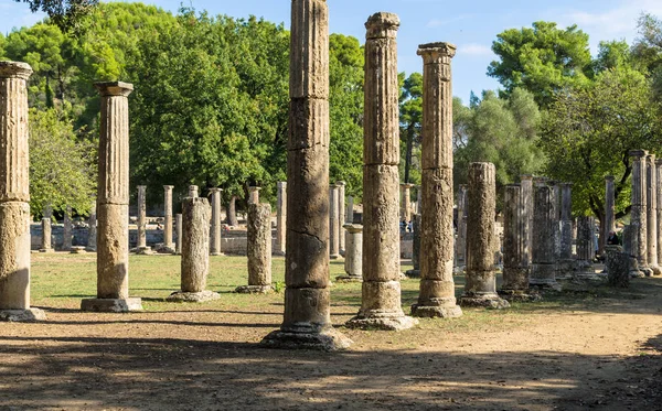Olympia, Yunanistan - 31 Ekim 2017: Ancient Olympia, özgün Olimpiyat Oyunları, Peloponnes, Yunanistan sitenin kalıntıları