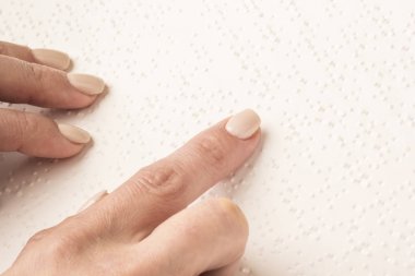Braille kitaplar. Senin fingertips dokunuş doku p