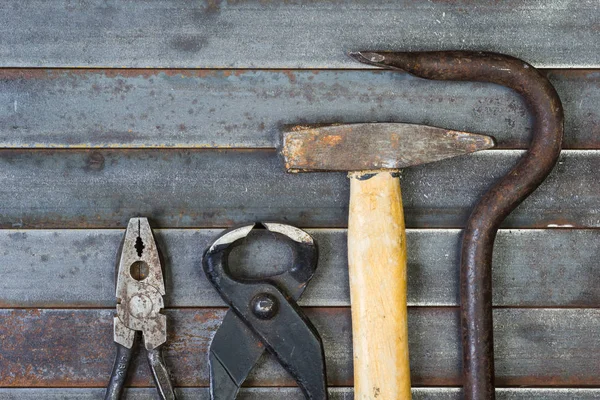 Uppsättning av olika utrustning, instrument och verktyg för manuellt arbete — Stockfoto