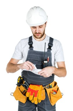 Bir Oluşturucusu'nu veya koruyucu bir kask içinde alt sözleşme t tatili