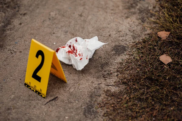 Crime scene with yellow signs. — Stock Photo, Image