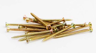 Pirinç metal vida yığını. Aygıt konsepti