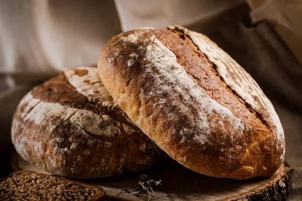 Pane Tagliere Pane Integrale Segale — Foto Stock