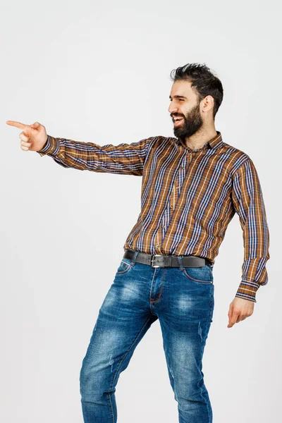 Homem Meia Idade Jeans Desbotados Camisa Fundo Branco Mostrando Emoções — Fotografia de Stock