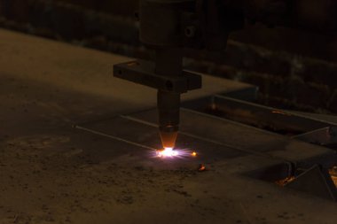 Otomatik Kesme Makinası tarafından asetilen meşale ile metal kesme kapatın