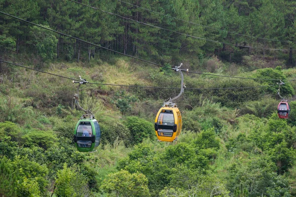 Dalat Cable Car way at Robin Hill, Vietnam — Stock Photo, Image