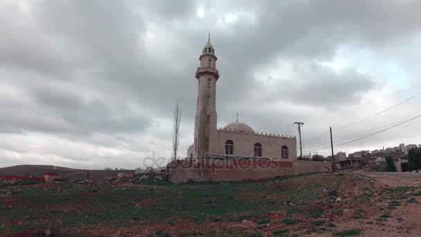 Mešita v otevřeném prostoru. — Stock video