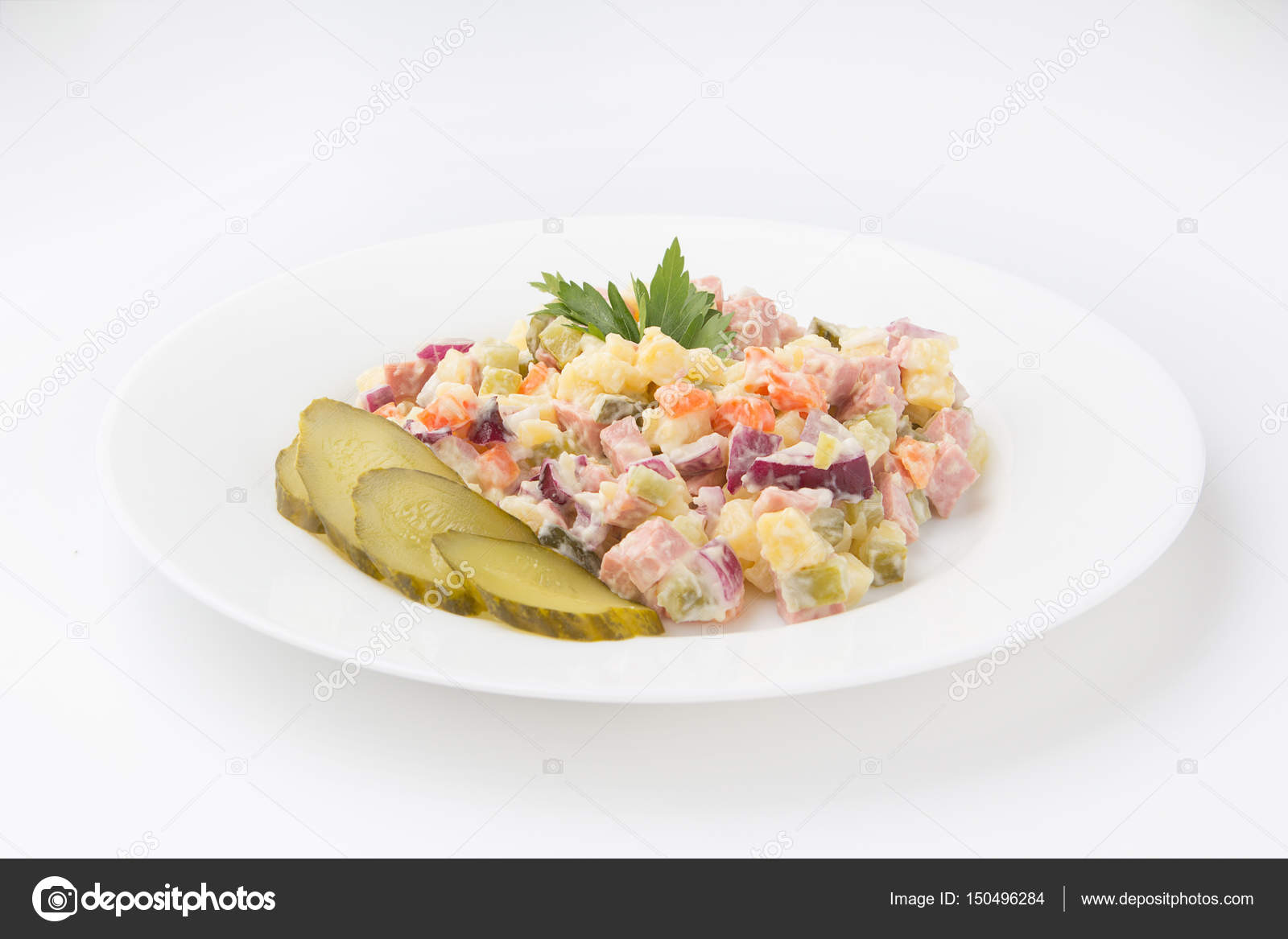 2019 год - Салат с ветчиной и корнишонами 2019 год