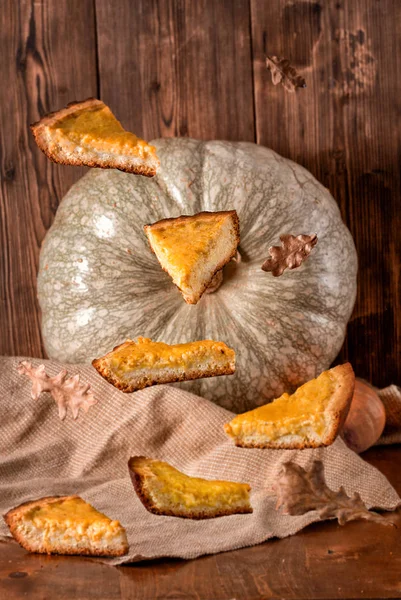 Pieces of pumpkin pie — Stock Photo, Image