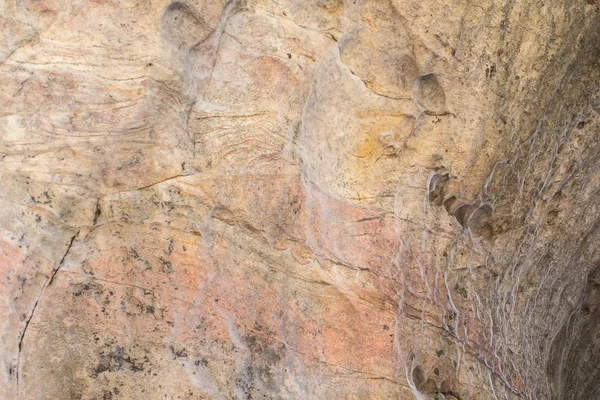 Kaya dokusu. Dağ duvarının dokusu. Dağ Rölyef.