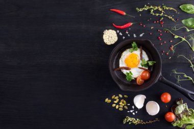 Metniniz için çerçeve. İştah açıcı natürmort.