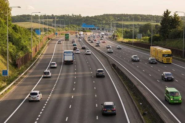 Auto-estrada britânica M25 — Fotografia de Stock